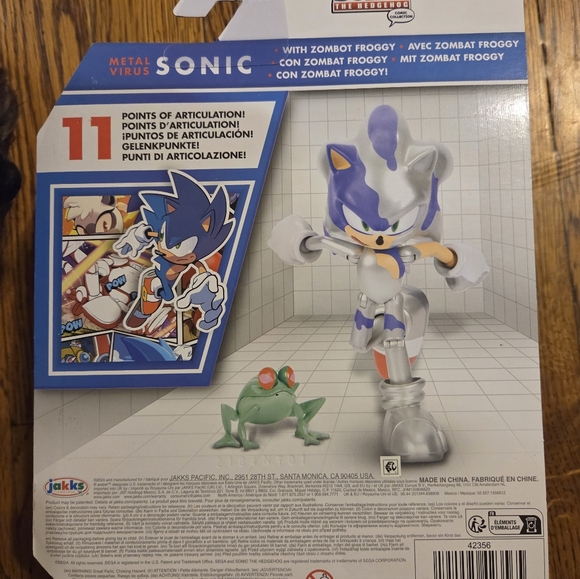 Sonic the Hedgehog Action Figure - Blue and Silver - Picture 2 of 2
